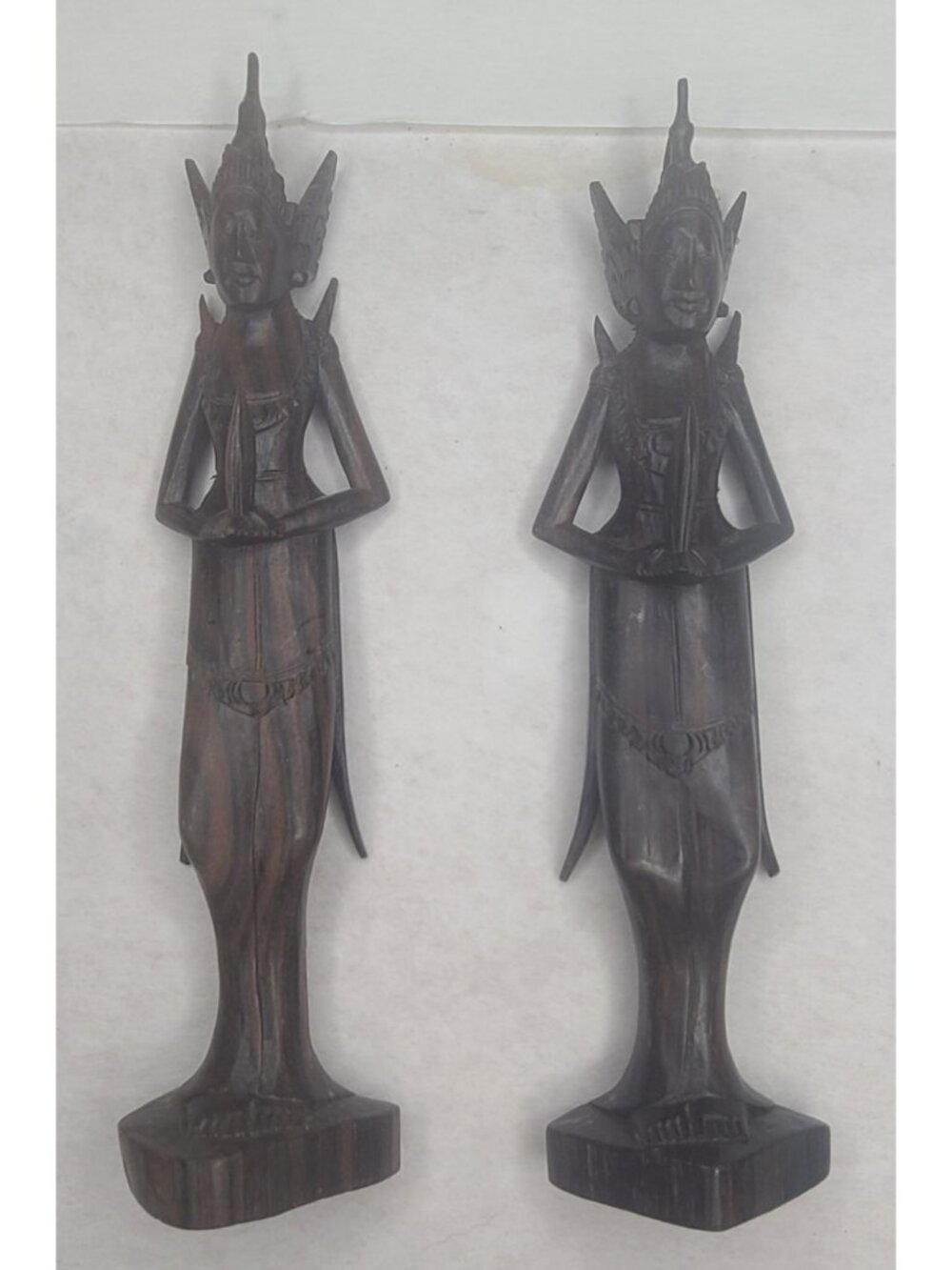 Hand‑Carved Wooden Southeast Asian Figures – Pair – Traditional Greeting Pose